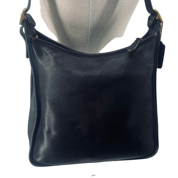 Vintage Coach Andrea Slim Hobo Shoulder Bag Zip Top 9073 Black Gold Womens - Picture 3 of 16